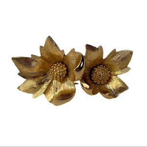 DORLAN Double Flower Brooch Gold Plated